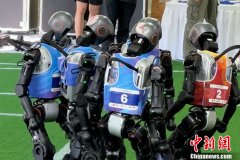 则是正在分歧赛道朝着沉塑将来出产取糊口体例 