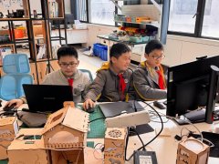 “这门新课的主要 